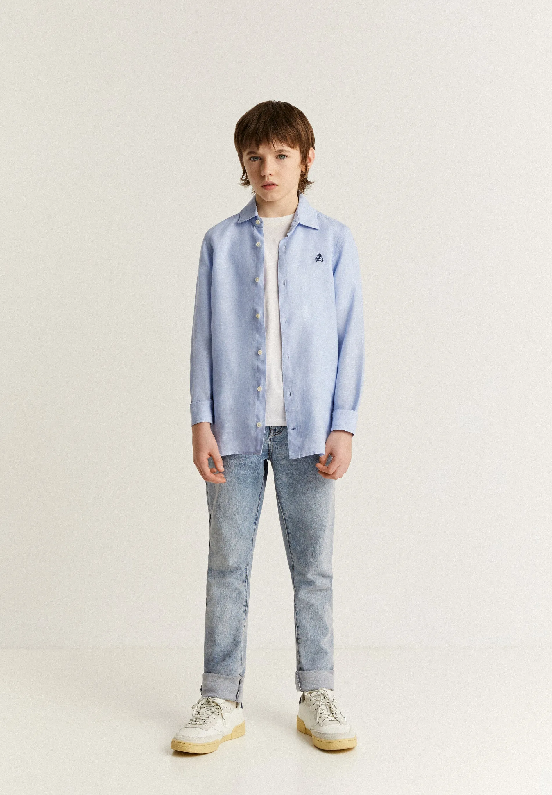 CAMISA LINO CUELLO CUTAWAY