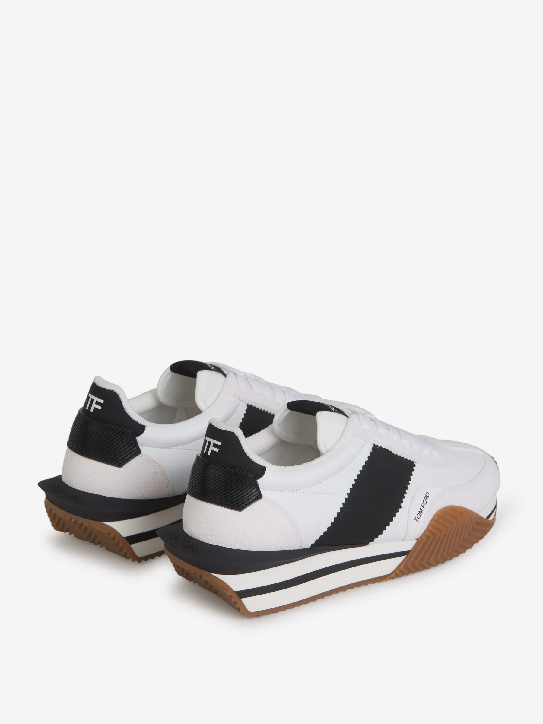 Sneakers James